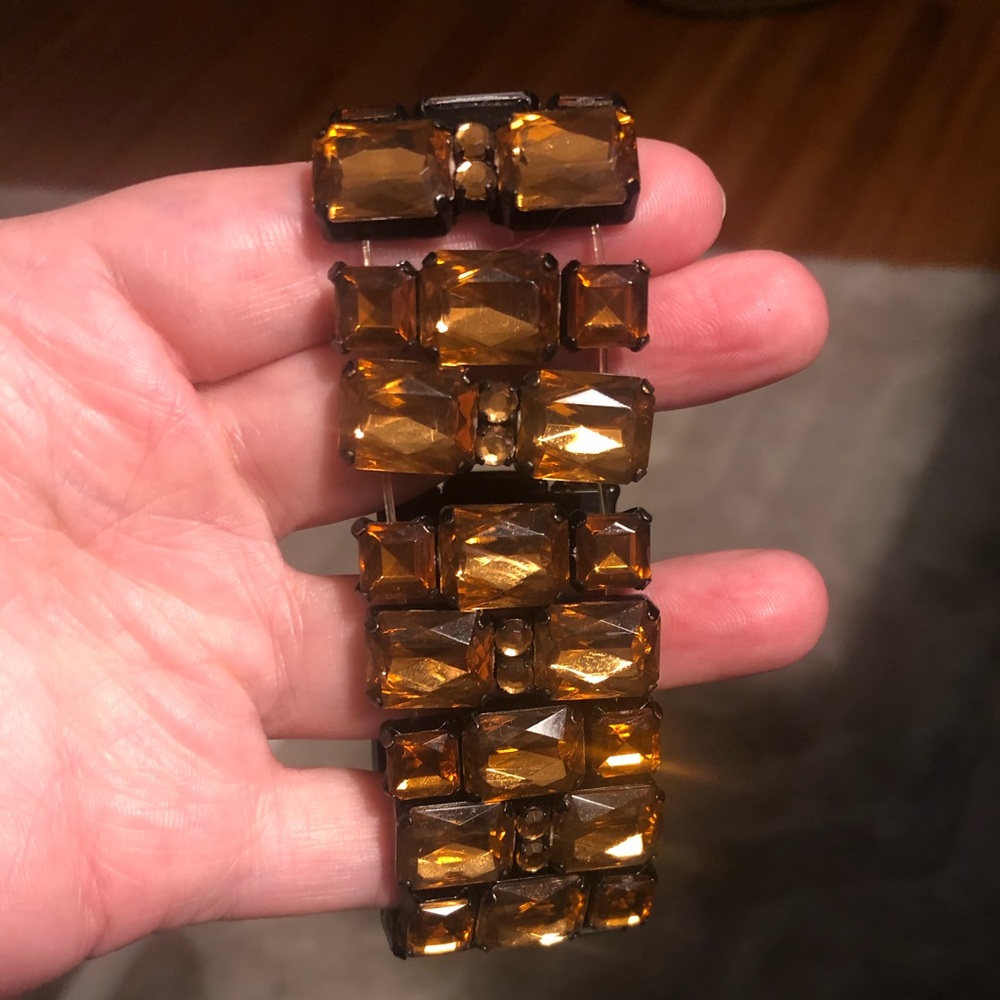 Black and amber bracelet